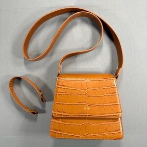 LIKE NEW Friday by JW PEI Fae Top Dual Strap Handbag in Caramel Croc